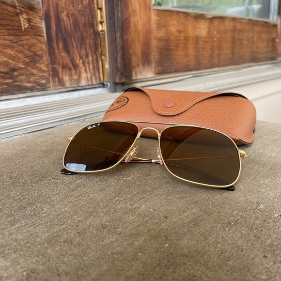 Authentic ray ban polarized square sunglasses - Picture 2 of 7